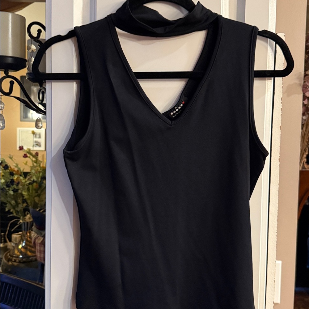 Helium Black V-Neck Sleeveless Top